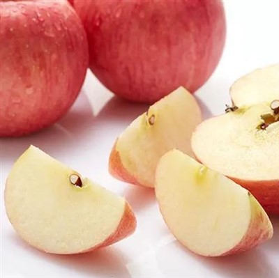 Chutné jablká Fuji